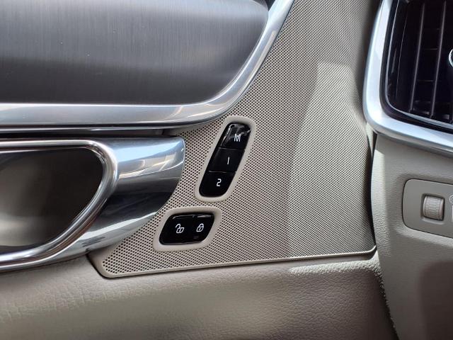 2017 Volvo S90 Vehicle Photo in Tampa, FL 33612