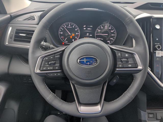 2025 Subaru Ascent Vehicle Photo in Green Bay, WI 54304