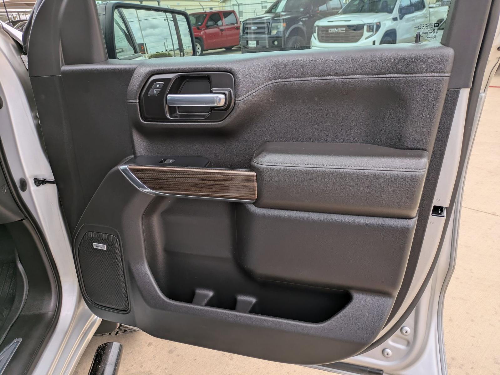 2022 Chevrolet Silverado 1500 LTD Vehicle Photo in SELMA, TX 78154-1460