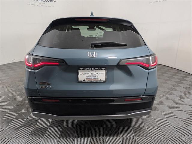 2024 Honda HR-V Vehicle Photo in ENGLEWOOD, CO 80113-6708