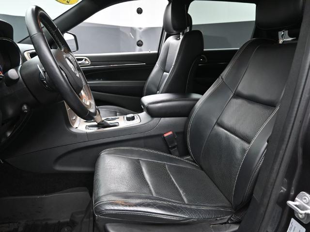 2016 Jeep Grand Cherokee Vehicle Photo in Cedar Rapids, IA 52402