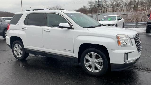 2016 GMC Terrain Vehicle Photo in MOON TOWNSHIP, PA 15108-2571