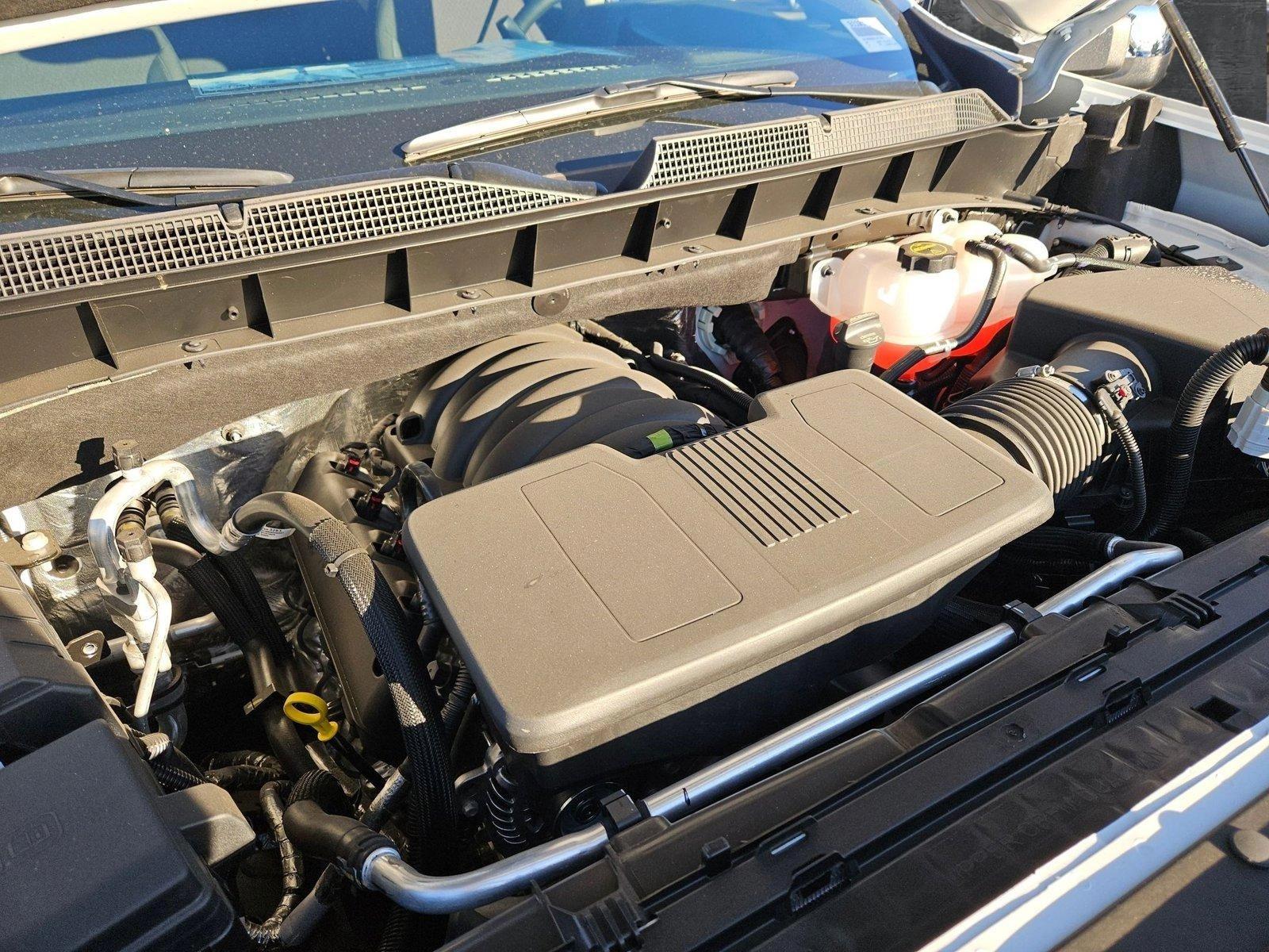 2025 Chevrolet Silverado 1500 Vehicle Photo in MESA, AZ 85206-4395