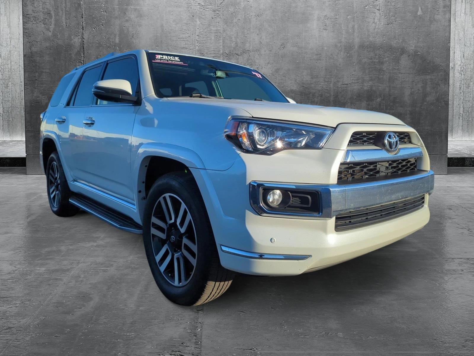 2017 Toyota 4Runner Vehicle Photo in Memphis, TN 38128