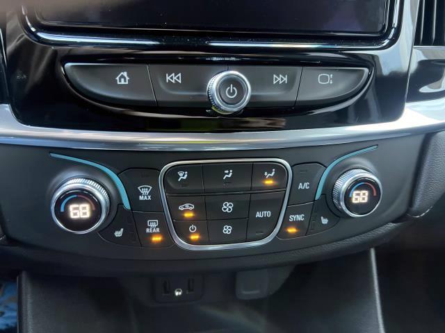 2022 Chevrolet Traverse Vehicle Photo in Roslyn, NY 11576