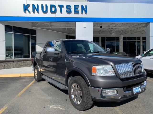 2006 Lincoln Mark LT Vehicle Photo in POST FALLS, ID 83854-5365