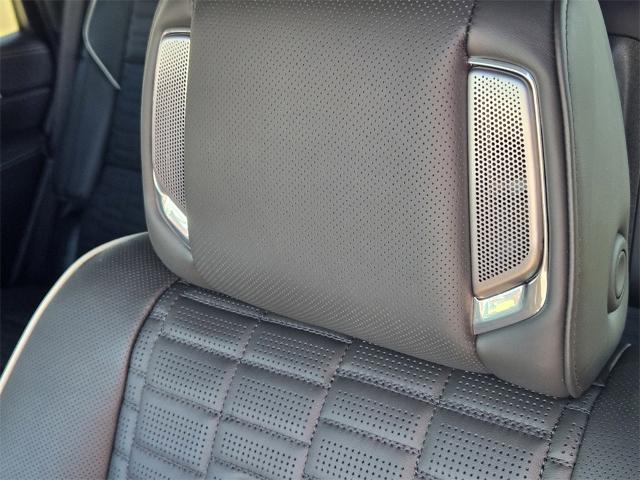 2025 Cadillac Escalade Vehicle Photo in Oklahoma City, OK 73114