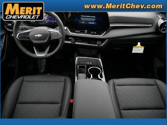 2025 Chevrolet Equinox Vehicle Photo in MAPLEWOOD, MN 55119-4794