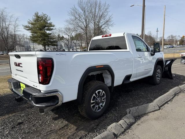 2025 GMC Sierra 3500HD Vehicle Photo in CHICOPEE, MA 01020-5001