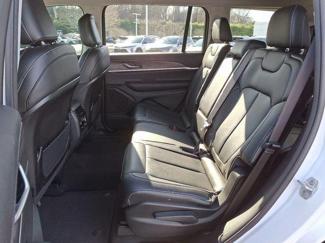 2023 Jeep Grand Cherokee L Vehicle Photo in WATERTOWN, CT 06795-3318