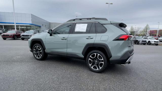 2019 Toyota RAV4 Vehicle Photo in BENTONVILLE, AR 72712-4322