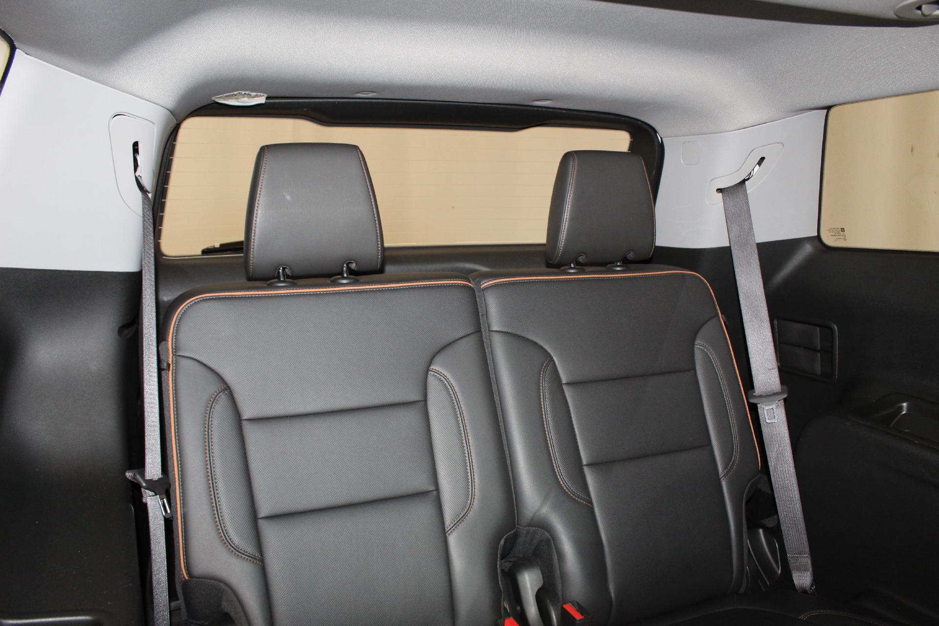 2023 GMC Acadia Vehicle Photo in NORTHAMPTON, MA 01060-1120