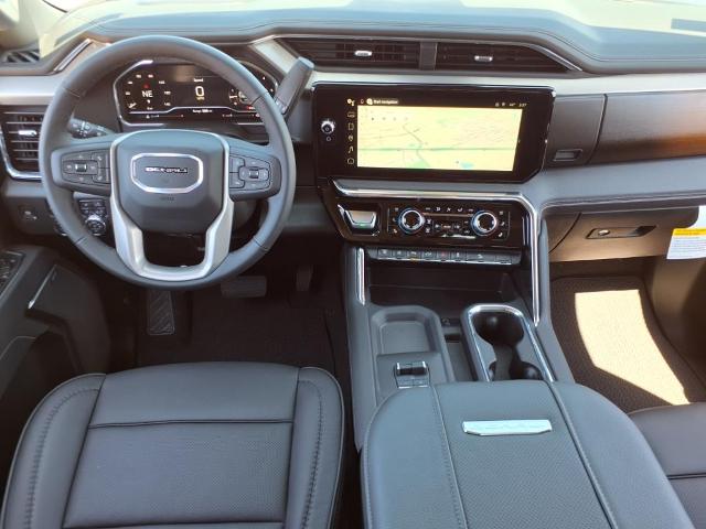 2025 GMC Sierra 2500 HD Vehicle Photo in Denton, TX 76205