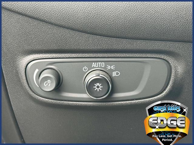 2022 Chevrolet Equinox Vehicle Photo in Roslyn, NY 11576