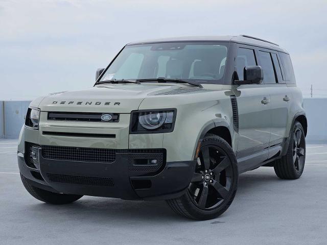 2025 Defender Vehicle Photo in AUSTIN, TX 78717