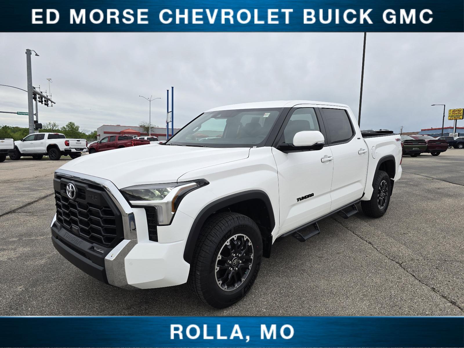 2025 Toyota Tundra 4WD Vehicle Photo in Rolla, MO 65401