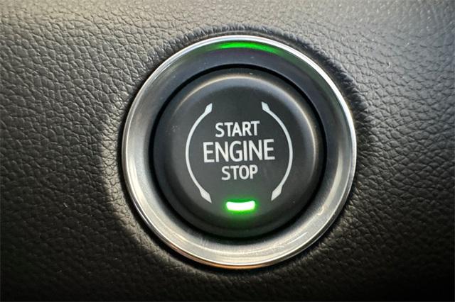 2025 GMC Acadia Vehicle Photo in ELK GROVE, CA 95757-8703