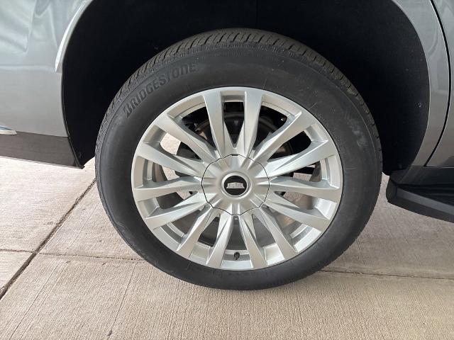 2022 Cadillac Escalade Vehicle Photo in MANHATTAN, KS 66502-5036