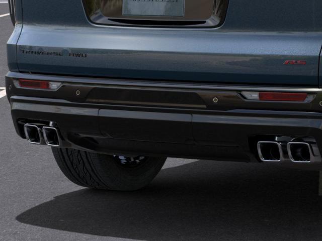 2025 Chevrolet Traverse Vehicle Photo in Roslyn, NY 11576