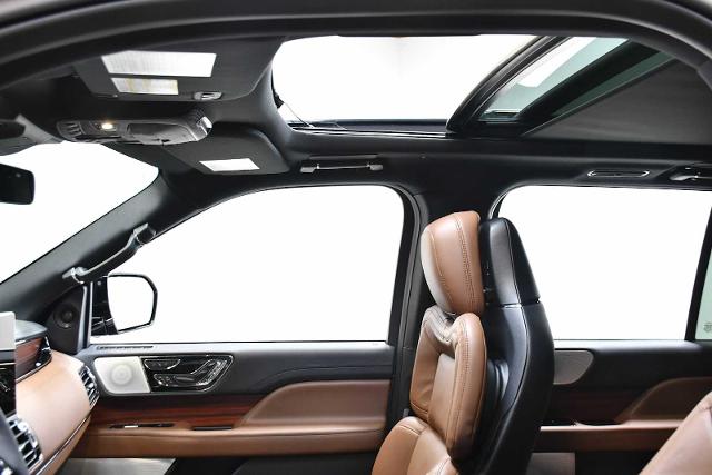 2024 Lincoln Navigator Vehicle Photo in DALLAS, TX 75235