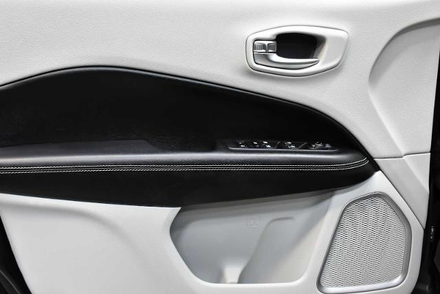 2019 Jeep Compass Vehicle Photo in DALLAS, TX 75235