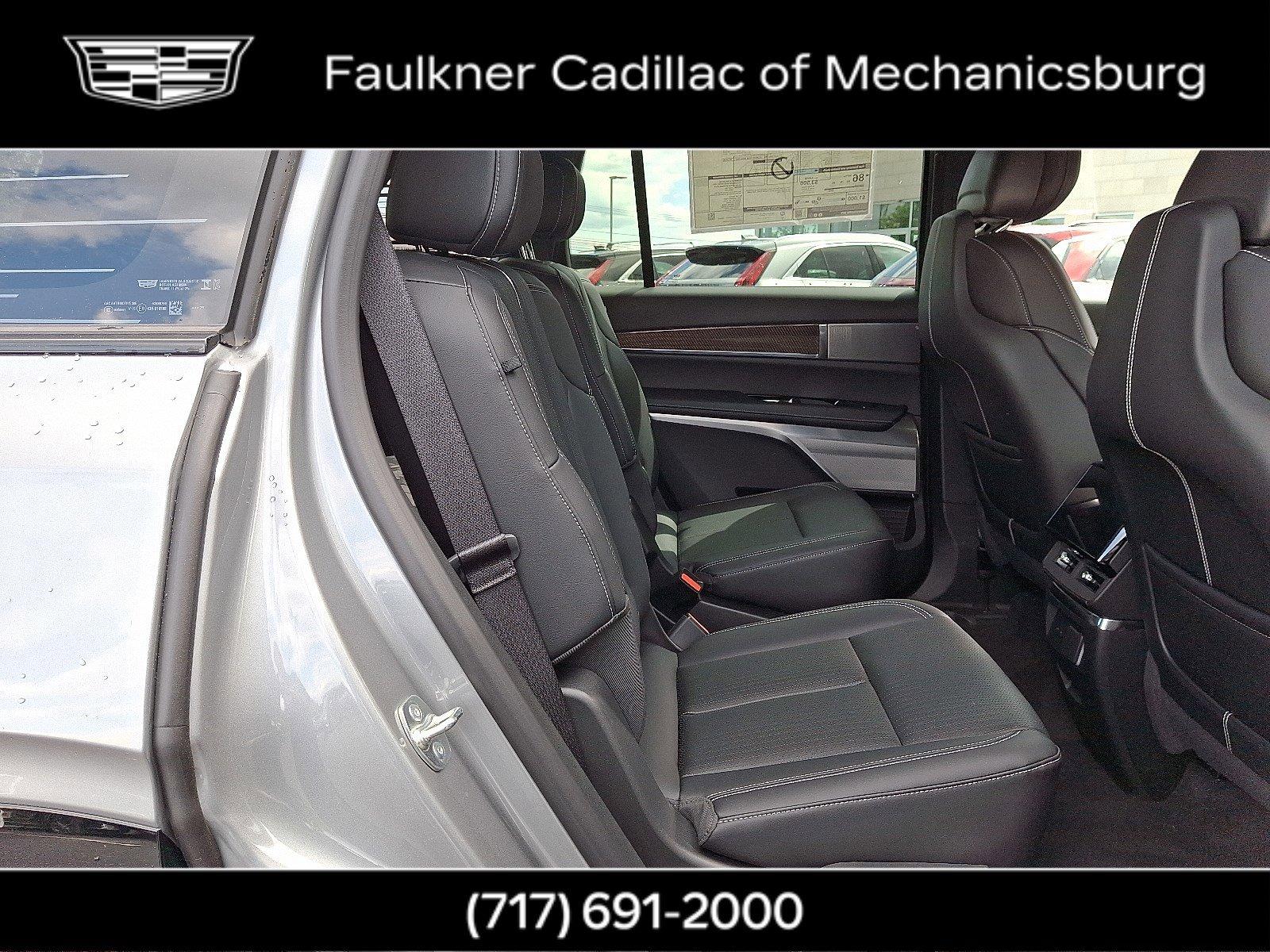 2026 Cadillac VISTIQ Vehicle Photo in MECHANICSBURG, PA 17050-1707