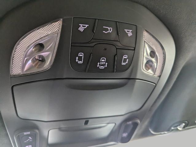 2025 Chrysler Pacifica Vehicle Photo in Oshkosh, WI 54901