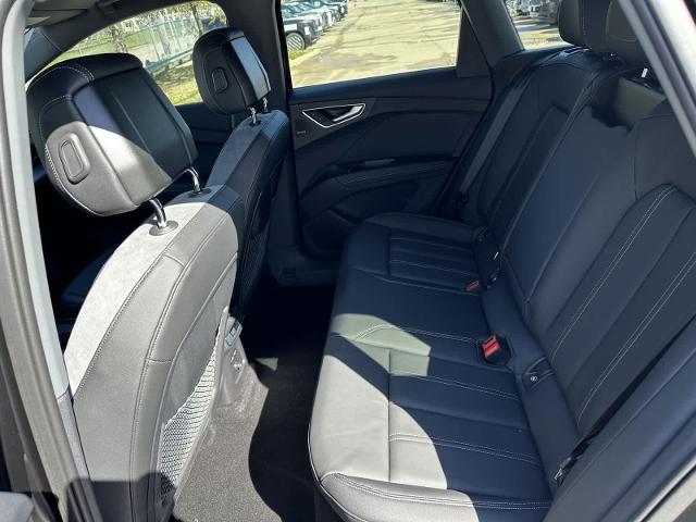 2025 Audi Q4 e-tron Vehicle Photo in HOUSTON, TX 77090