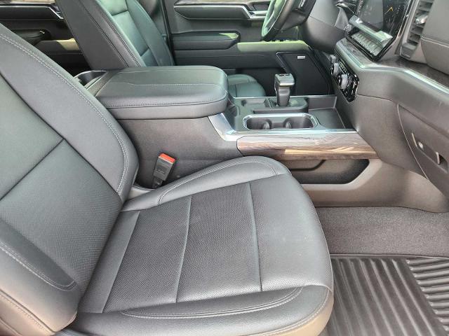 2023 Chevrolet Silverado 1500 Vehicle Photo in DENTON, TX 76210-9321
