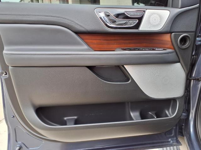 2023 Lincoln Navigator L Vehicle Photo in Tampa, FL 33612