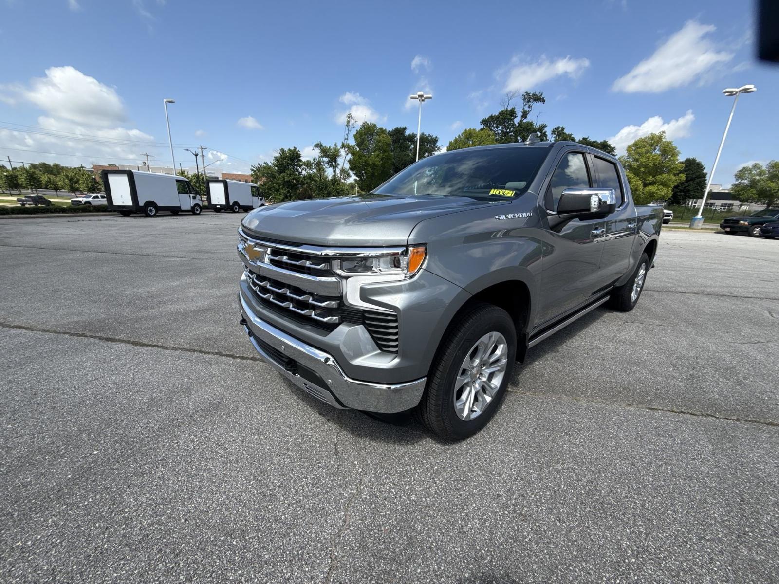 2025 Chevrolet Silverado 1500 Vehicle Photo in BENTONVILLE, AR 72712-4322