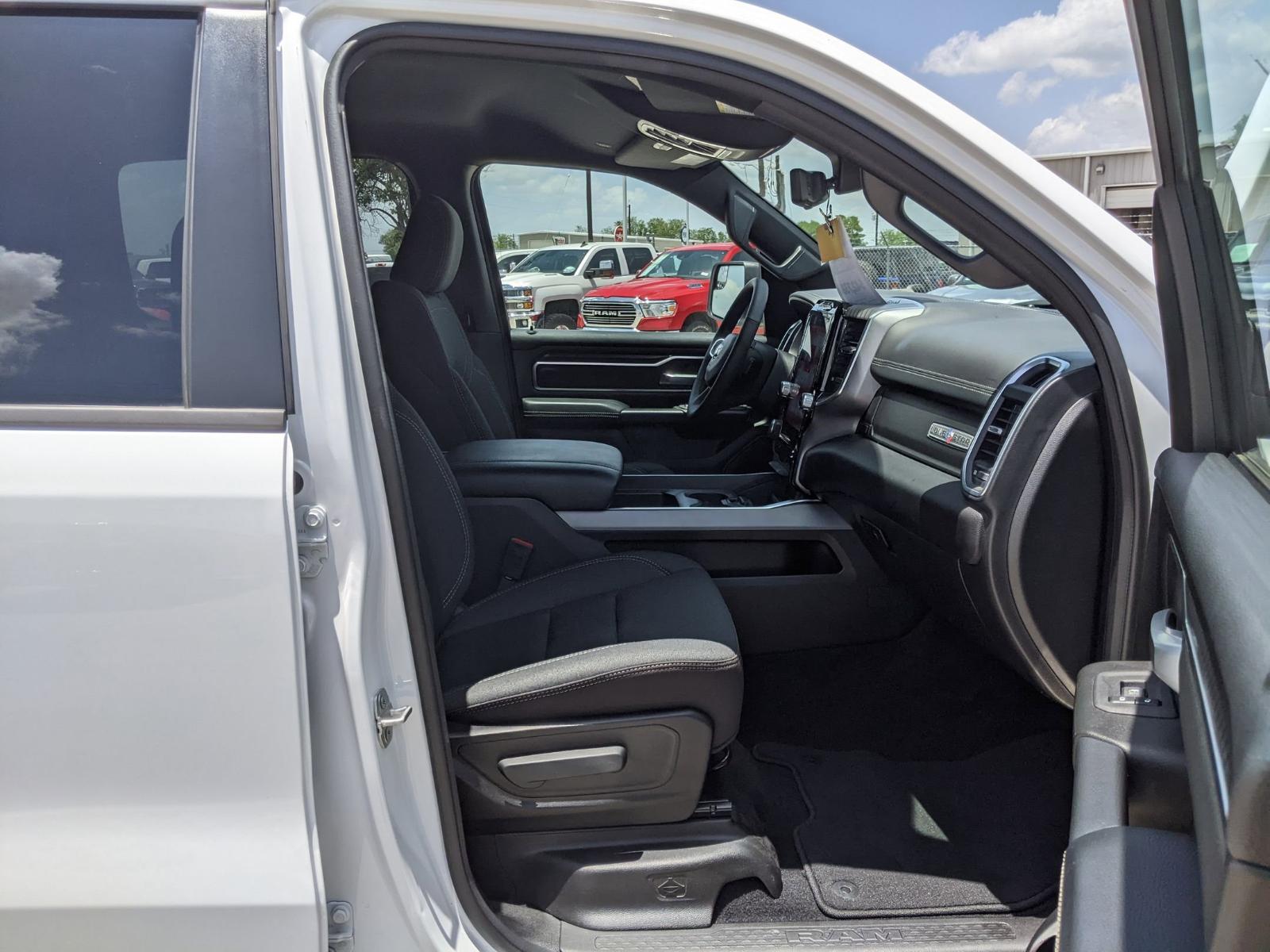 2025 Ram 1500 Vehicle Photo in Seguin, TX 78155