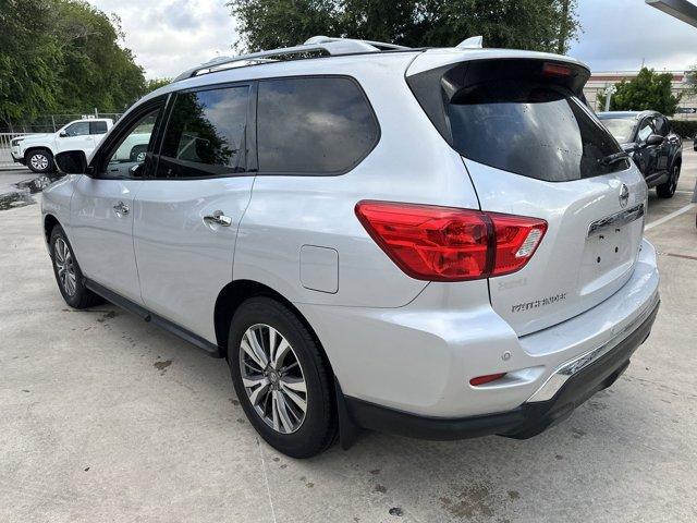 2020 Nissan Pathfinder Vehicle Photo in San Antonio, TX 78209