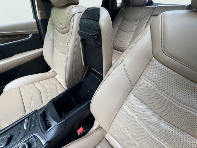 2024 Cadillac XT5 Vehicle Photo in LEOMINSTER, MA 01453-2952