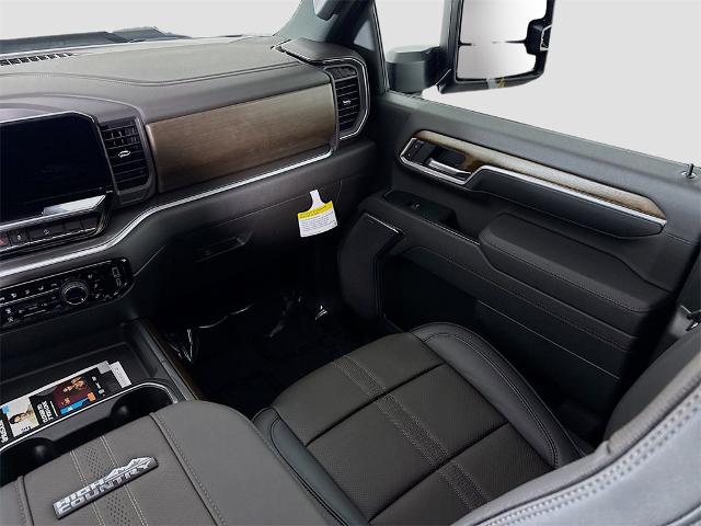 2025 Chevrolet Silverado 3500 HD Vehicle Photo in PUYALLUP, WA 98371-4149