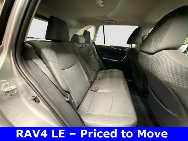 2020 Toyota RAV4 Vehicle Photo in EVERETT, WA 98203-5662