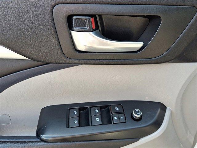 2016 Toyota Highlander Vehicle Photo in LANCASTER, PA 17601-0000