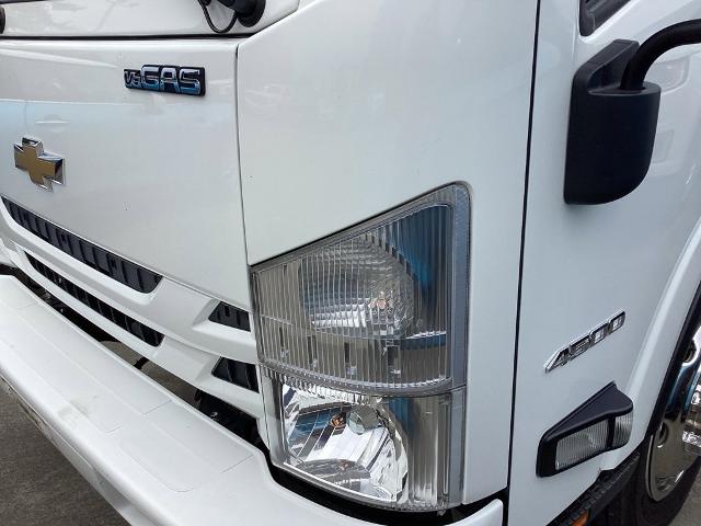 2019 Chevrolet Low Cab Forward 4500 Vehicle Photo in PUYALLUP, WA 98371-4149