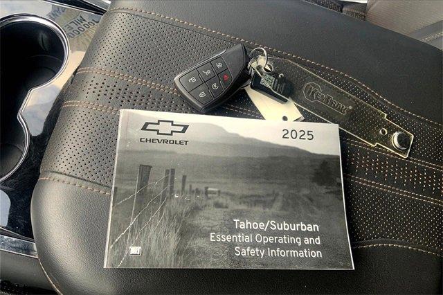 2025 Chevrolet Tahoe Vehicle Photo in KANSAS CITY, MO 64114-4545