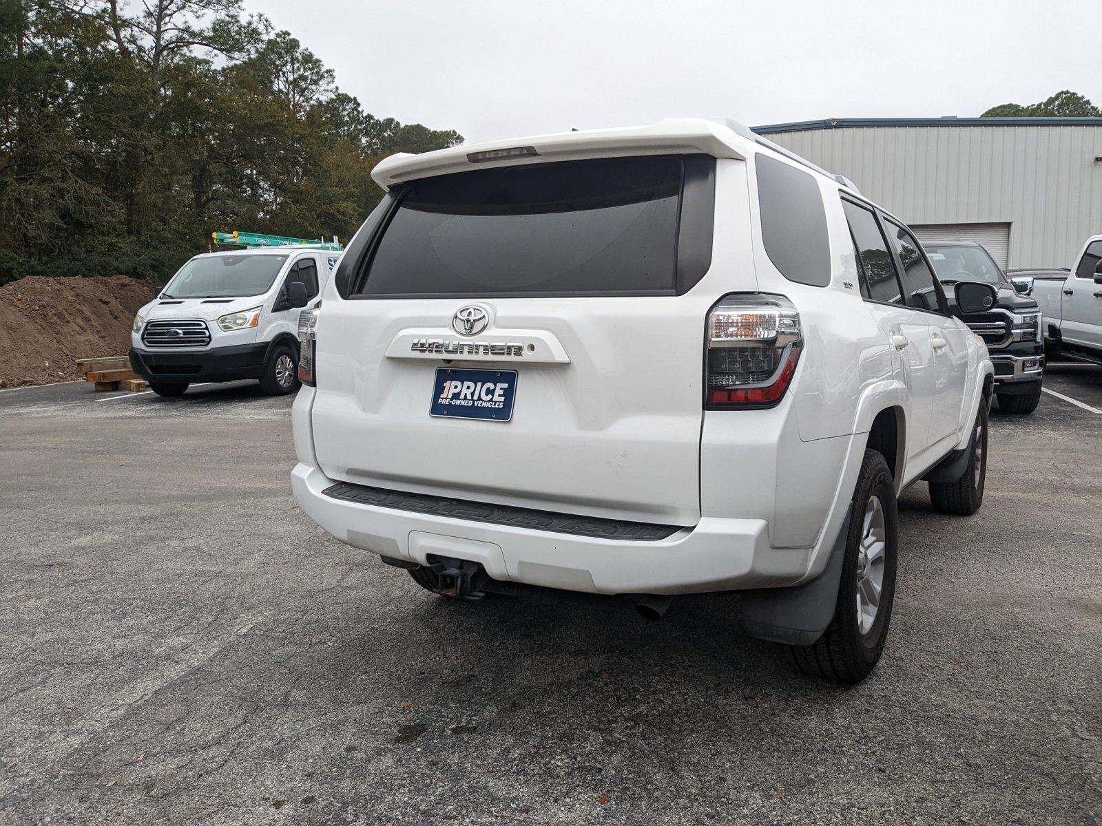 2017 Toyota 4Runner Vehicle Photo in Jacksonville, FL 32244