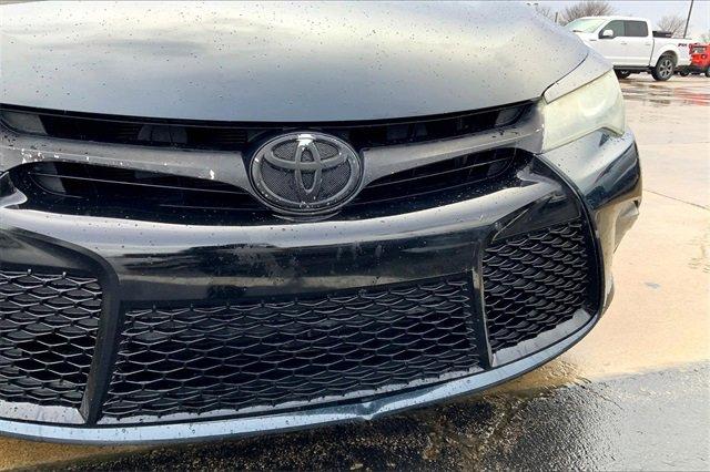 2017 Toyota Camry Vehicle Photo in INDEPENDENCE, MO 64055-1314