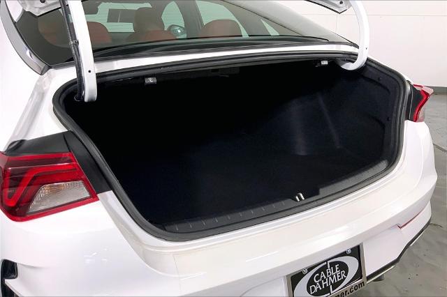 2022 Kia K5 Vehicle Photo in Lees Summit, MO 64086