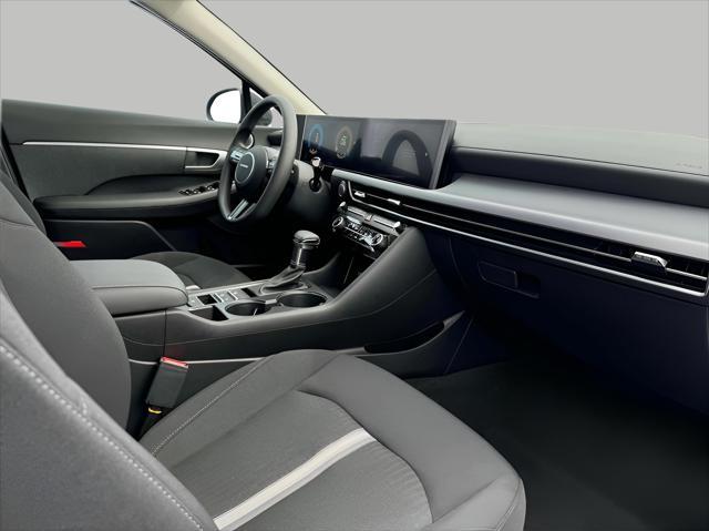 2025 Hyundai SONATA Vehicle Photo in Green Bay, WI 54304