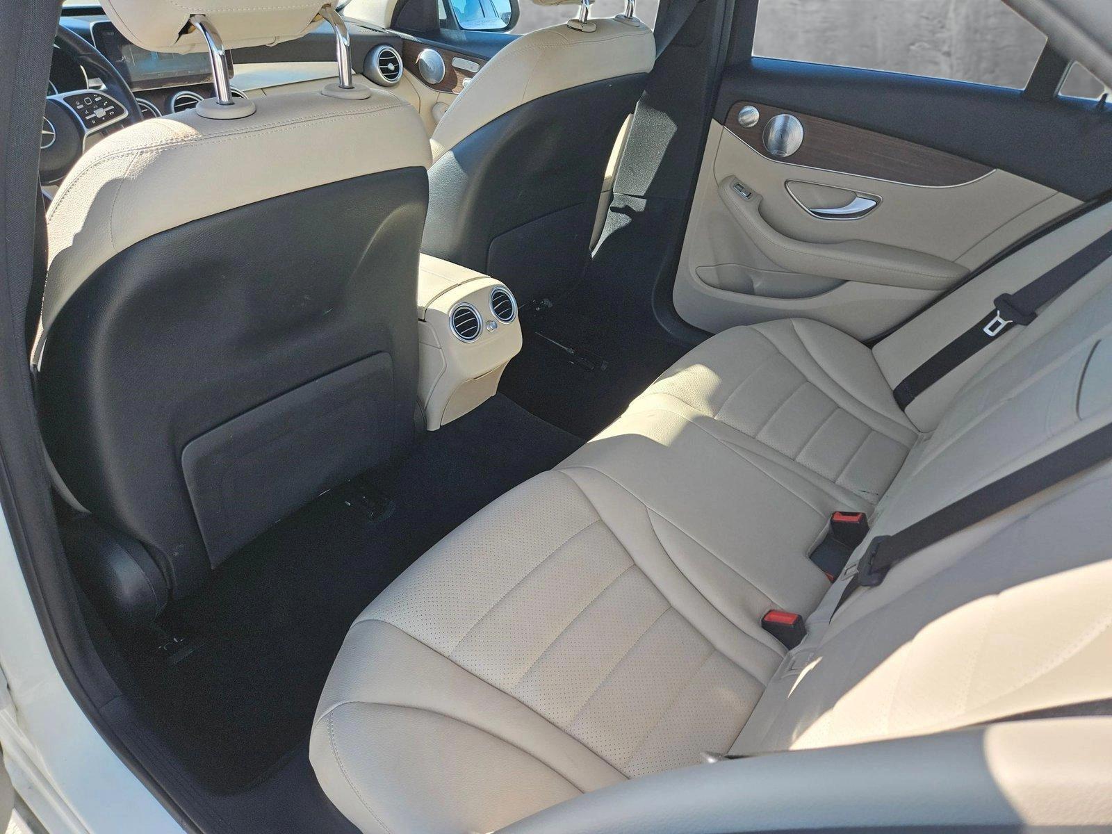 2019 Mercedes-Benz C-Class Vehicle Photo in NORTH RICHLAND HILLS, TX 76180-7199