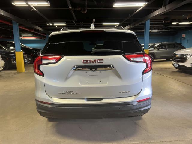 2022 GMC Terrain Vehicle Photo in Roslyn, NY 11576