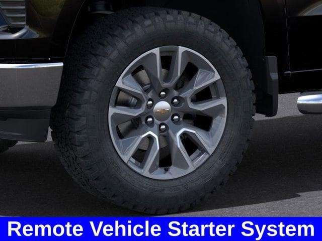 2025 Chevrolet Silverado 1500 Vehicle Photo in BROCKTON, MA 02301-7113