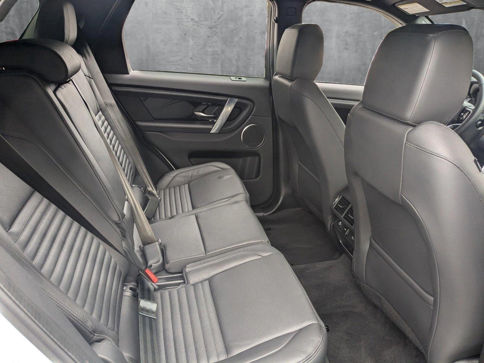 2022 Land Rover Discovery Sport Vehicle Photo in Towson, MD 21204
