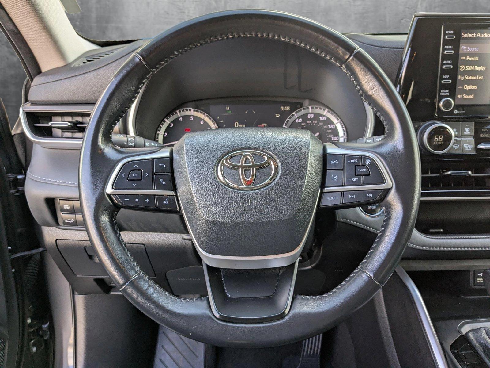 2022 Toyota Highlander Vehicle Photo in Spokane Valley, WA 99212