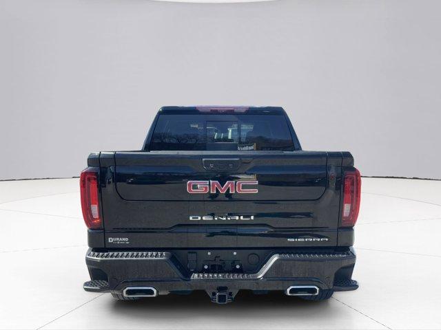 2023 GMC Sierra 1500 Vehicle Photo in LEOMINSTER, MA 01453-2952