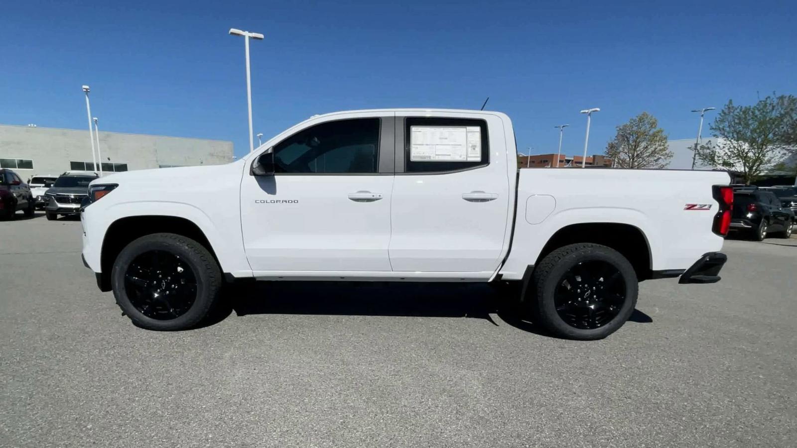 2025 Chevrolet Colorado Vehicle Photo in BENTONVILLE, AR 72712-4322
